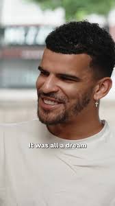 We linked up with Dom Solanke & got him singing Karaoke 😂🎶 @McDonald’s UK  #football #footballtiktok #solanke #dominicsolanke #futbol #futebol  #trending #goviral #foryou #fyp