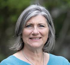 Christine Defilippo's Instagram, Twitter & Facebook