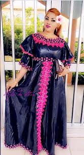Robe africaine droite femme africaine en pagne couture africaine robe africaine 2019 has been a wonderful year in the african fashion industry and a lot of beautiful styles have robe africaine stylée mode africaine bazin modele tenue africaine couture. Model Bazin 2019 Femme 3 Pieces Set 2019 Fashion African Clothing For Women Dresses Pant Scarf Set Bazin Riche Robe Embroidery African Clothes S2946 Smio Tendances Mode 2019 Decouvrez Toutes