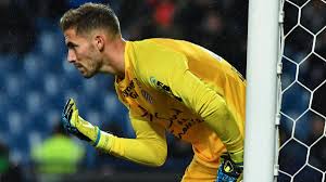 Cette équipe hollandaise est en reconstruction et ses derniers résultats poussent à l'optimisme. Lecomte Et Areola Les Gagnants Du Forfait De Lloris Eurosport
