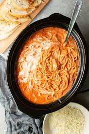 Slow Cooker Creamy Chicken Spaghetti The Magical Slow Cooker