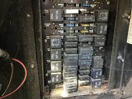 Where is the fuse box located 2007 g5. 2000 Kenworth W900 Fuse Panel Wiring Diagram Data Wiring Diagrams Threat