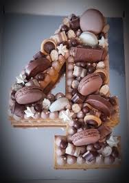 Pour la déco, laissez place à votre imagination ! Number Cake 4 Chocolat Kinder Pate Sablee Amande Gateau Anniversaire