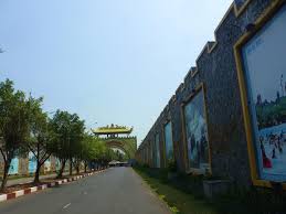 Theo văn bản của công ty cổ phần đại nam, công ty mong muốn hiến một phần đất thuộc dự án nhà ở tại phường phú tân, thành phố thủ dầu một cho quỹ phòng chống dịch. Láº¡c Cáº£nh Ä'áº¡i Nam VÄƒn Hiáº¿n Mapio Net