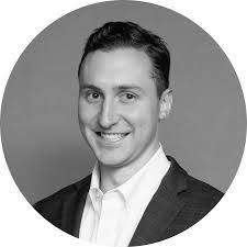 Thomas Gentry's Instagram, Twitter & Facebook