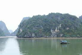With at least 3.5 hours or more (4 hours, 6,5 hours, 8 hours or 10 hours) cruising time in the bay, you can have an overview of halong bay or lan ha bay. Lan Ha Bay Cruise Aboard The Ginger The Less Touristy Alternative To Halong Bay In Vietnam Yoga Wine Travel