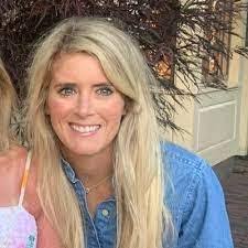 Mackenzie Devilbiss's Instagram, Facebook & TikTok