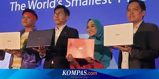 Periksa promo, review, spesifikasi, warna(slate grey/transparent silver/coral crus/peacock. Duo Laptop Asus Vivobook Ultra A412 Dan K403 Hadir Di Indonesia Halaman All Kompas Com