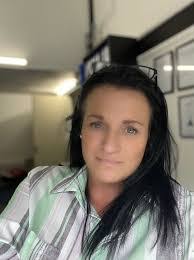 Tracy Mazza's Instagram, Twitter & Facebook