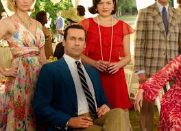 Set in new york city during the roaring '60s, mad men's universal look for its series is very retro. 16 Retro Pieces To Give Your Office The Ultimate Mad Men Makeover Brit Co