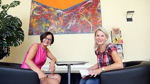 50,543 likes · 1,159 talking about this. Johanna Mikl Leitner Die Eiserne Hanni Im Krone Interview Krone At