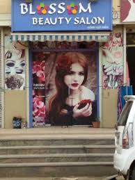 For many years, blossom brows has served the new york, ny metro area with a commitment to service and value. Blossom Beauty Salon Badlapur Salons In Thane Mumbai Justdial
