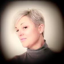 Carolyn Ferrante's Instagram, Twitter & Facebook