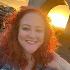 Amanda Millwood's Instagram, Twitter & Facebook