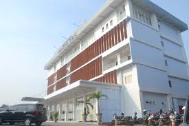 Setelah menyelesaikan sekolah sma sederajat atau smk, banyak orang ingin langsung kerja untuk mendapatkan gaji. Rs Petrokimia Gresik