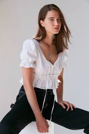Pin By Georgia On Greece And Itally Moodboard In 2020 Tie Front Crop Top Womens Tops Tops