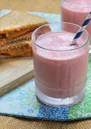 farmer friday strawberry season cabot creamery pb and j smoothie recipes food