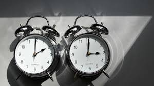Selbst tätig werden müssen die deutschen bei der zeitumstellung nur noch in ausnahmefällen: Zeitumstellung 2021 In Deutschland Sommerzeit Hat Begonnen Haben Sie Richtig An Der Uhr Gedreht News De