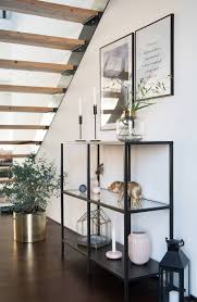 Pin Auf Soul Follows Unter Der Treppe