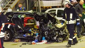Das Unfallfahrzeug Nach Sicherstellung Durch Die Polizei In Diesem Wrack Starben Drei Junge Leute Unfall Vw Polo Fahrzeuge