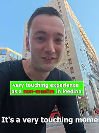 Visiting Madina Non Muslim