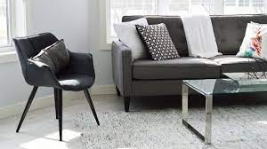 Maka dari itu, desain ruang tamu sangatlah penting untuk dikedepankan, diperhatikan dan ditata sebaik mungkin. 12 Tips Susun Ruang Tamu Penuh Keberuntungan Sesuai Ilmu Fengsui