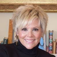 Cynthia Parisi's Instagram, Twitter & Facebook