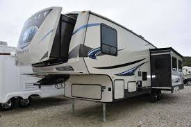 Maybe you would like to learn more about one of these? 2014 Crossroads Sunset Trail Reserve 32rl For Sale Linn Creek Mo Rvt Com Classifieds Linn 5th Wheels For Sale Rv For Sale