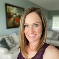 Paula Vanover's Instagram, Twitter & Facebook