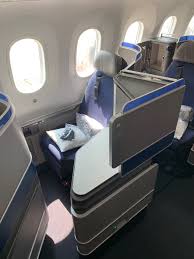 This video will cover the details regarding the. Review United 787 10 Polaris Business Class Newark To Los Angeles Live And Let S Fly