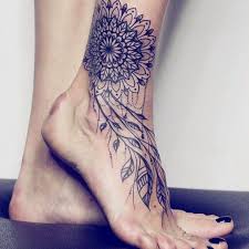 Das Spirituelle Mandala Tattoo 34 Ideen Mit Magischer Bedeutung Tattoos Zenideen Spirituelle Tattoos Fusstattoos Tattoos