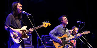 Vokalis efek rumah kaca, cholil mahmud, di sxsw music festival 2018. 5 Fakta Dari Seperti Rahim Ibu Single Terbaru Efek Rumah Kaca Semua Halaman Hai