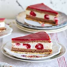 Himbeersahne Torte Rezept Himbeeren Kuchen Und Torten Lebensmittel Essen
