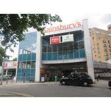 Waitrose gloucester road is a part of the waitrose chain, placed at gloucester arcade, 128 gloucester road, london, sw7 4sf. Specsavers Opticians And Audiologists Kensington Sainsbury S London Ophthalmic Opticians Yell