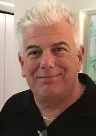 Mike Perlman's Instagram, Twitter & Facebook