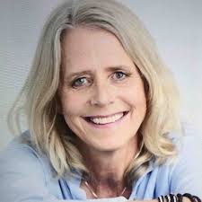 Jill Stender's Instagram, Twitter & Facebook