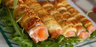 Rouleaux Feuilletes Au Saumon Fume Recettes By Hanane Recettes De Cuisine Recette Saumon Fume