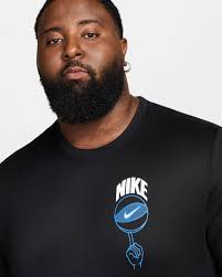 Nike Men's Dri-FIT Basketball T-Shirt