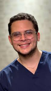 ✨ ¡Bienvenidos al detrás de cámaras de un médico creando contenido! 🩺🎥,  En esta cuenta no solo compartire el detras de camara de mi proceso de  crear contenido, sino que te quiero invitar a que estes ...