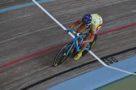 500 m contre la montre pour les femmes, mais aussi keirin, américaine et. Championnats De France Piste 2017 Normandie Cyclisme