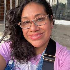 Thanks @awakenewyorkclothing for an awesome day ! Nothing says #queens more  than a slice of Gabys!