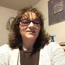 Lisa Panko's Instagram, Twitter & Facebook