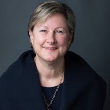 Donna Otten's Instagram, Twitter & Facebook