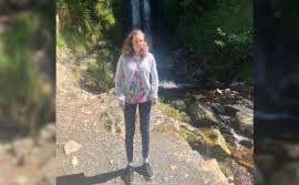 Saksi memberitahu semasa tiba di lokasi nora anne ditemukan pada 13 ogos, pukul 4.44 petang, beliau melihat mayat berkenaan telah mengalami proses pereputan dengan kulit badan mengelupas dan berubah warna, selain dihurungi lalat dan serangga serta telah dimakan ulat. Nampak Mayat Nora Anne Tak Berani Dekati