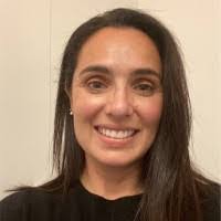 Diana Mcintyre's Instagram, Twitter & Facebook