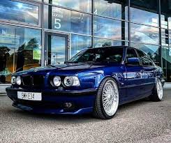 The bmw e34 is the version of the bmw 5 series automobile sold from february 1988 to 1995 with the touring model ending june 1996. Bmw E34 5 Series Blue Coole Autos Autos