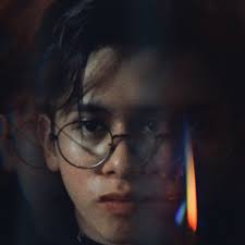 Stream VxwllVgz music