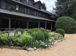 A great location for families and friends to relax and. 3 Reasons To Visit Beautiful High Hampton Inn In North Carolina