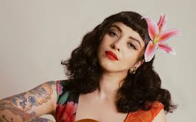 Norma monserrat bustamante laferte (born 2 may 1983), known professionally as mon laferte, is a chilean singer, songwriter and actress who is currently the . Mon Laferte Cancels Participation In Concert By Okupa Bloque Negro Newsy Today