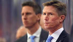 Hakstol was a player for the fighting sioux from 1989 to 1992. Dave Hakstol Hired As An Assistant Coach By The Toronto Maple Leafs Maple Leafs Hotstove